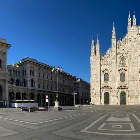 Duomo Intero 公寓 *