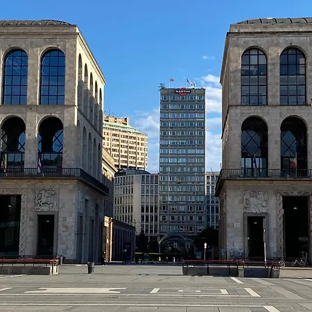 Duomo Intero ميلان